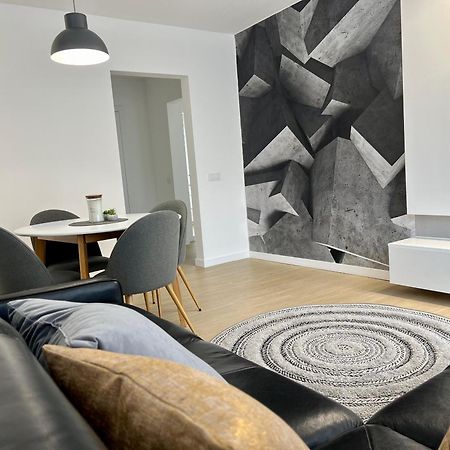 M&S Lux Apartments Kochanowskiego 우치 외부 사진